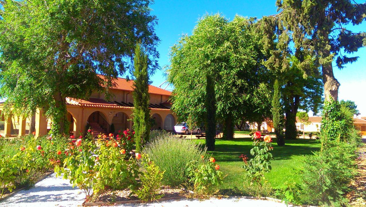La Aldea Colorada Casa Rural Mota del Marqués Екстериор снимка